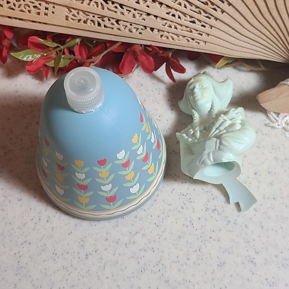 Vintage Ceramic Bell with Floral Design Collectible Empty Avon Bottle fo… - Picture 6 of 9